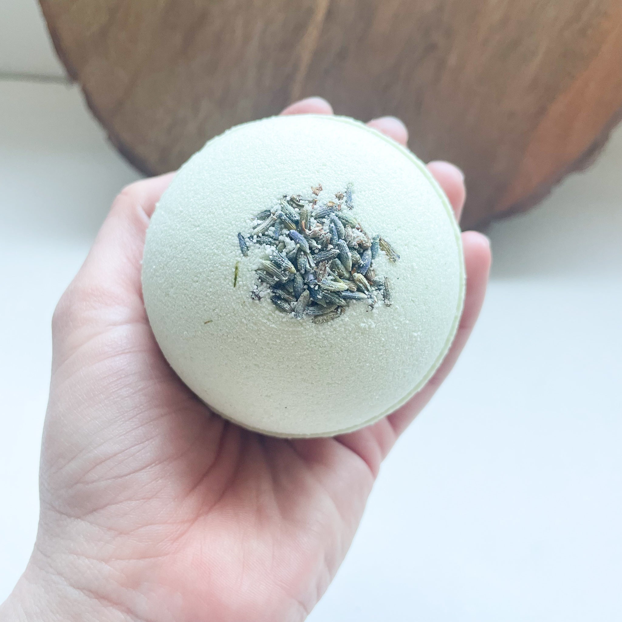 White Tea Bath Bomb | with goat milk & french green clay | 4.5 ounce